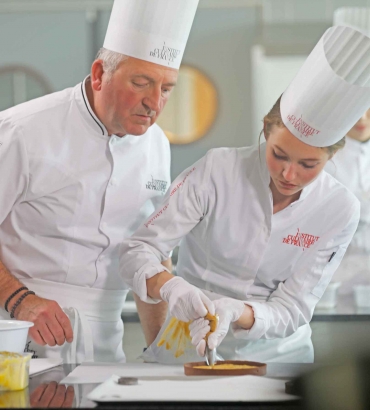 What is a Pastry Chef ? And a Definition of the Job Description